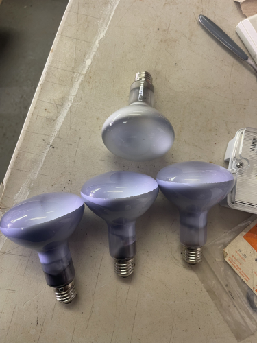 Custom R80 lamps (apart from the top)
The top R80 is a GU LUCALOX R where as the bottom left 2 are custom James made 70W SON Sylvania and the right is 80W MBF. 
