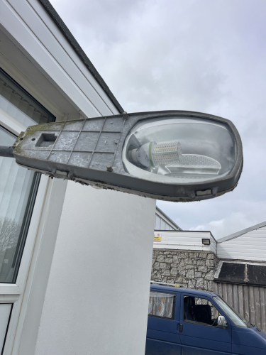 School ZX1
Stupid corn lamp was put in the bin. Don’t even know if it worked don’t even care. Just told the caretaker I was servicing it LOL.
