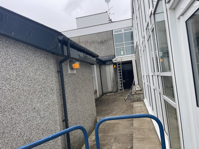 Thorlux bulkheads 1987
Serviced and repaired theses today 50W version and a Philips bulkhead at the far end 
