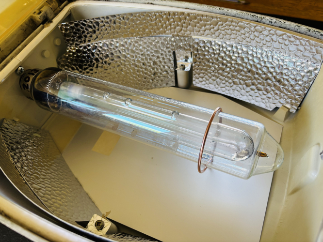 Siemens SRL, (Z8330) SOX conversion 
Lamp actually fits nicely, with just it cap needing to go into the hole on the backboard!
(Lamp support is fashioned from a copper brazing rod)!
