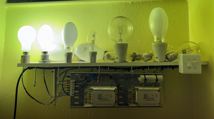 Twin MBF 80s
You can see the much better light from the Osram in person better, but the Philips has a softer greenish glow to it!
I’m surprisingly getting an excellent power factor from these ballasts at .93!
