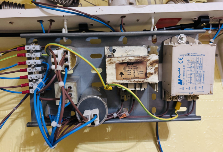 Gear tray number 8!
Another twin but now one 70 and one 50, less blinding than using 2 70s! 
