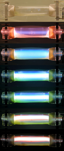 1000w Sylvania Metalarc M47/S: Run-up Set
A sequence of photos during the ignition and run up to full power of this nice US 1000w metal halide lamp
