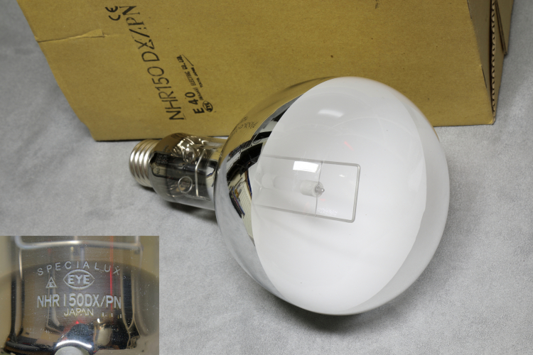 150w Iwasaki EYE Specialux "White SON" Reflector Lamp
1 x 150w Iwasaki EYE "White SON" reflector lamp which features a much improved colour rendering index of 85% compared with the 20% of standard high-pressure sodium and also a cooler colour temperature of 2500k instead of 2000k.

9000h
5900lm (1400cd)
2500k @ >85% CRI
