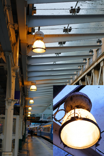 Holophane Prismalume (140w Philips CPO-TW Cosmowhite)
Some of the platforms at Edinburgh Waverly train station are lit by these UK-Made Holophane Prismalume luminaires with 140w Philips Cosmowhite lamps.
The effect is quite nice and the CPO-TW lamps give off a lovely incandescent light light.
