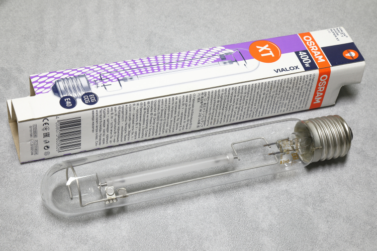 400w Osram NAV-T Super XT: The *best* high pressure sodium lamp ever made?
1 x Osram 400w enhanced efficacy high pressure sodium lamp.

Probably the best SON lamp range ever made?

These Super XT lamps were designed for extended service with a relamping schedule of 8 years at 11 hours per day and a greatly improved lumen maintenance.

These lamps boast an impressive survival rate of 95% to 28,000 hours. 90% to 34,000 hours and an amazing 48,000 hours to 50%! 

They are also quite bright too at 56,500 lumens... that's the same as a 1000w MBF lamp!

These are no longer made so it stands to reason that this was the pinnacle of commercialised high pressure sodium technology?

It took me quite a while to track one of these down and I ended up having to import one from France!
