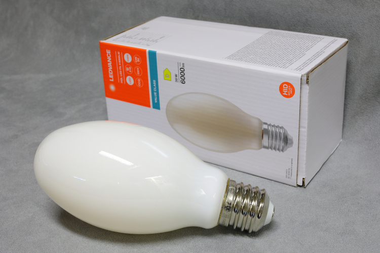 38w LEDvance HQL LED FILAMENT
1 x 38w LEDvance LED retrofit lamp for mercury vapour lamps.

It features the same design as traditional HQL lamps with frosted ellipsoid full glass bulb to make full use of existing luminaire optics / reflector due the 360 degree beam angle. Has instant full light output with no warm up time and can be used on straight mains or with existing ballast as long as any ignitor or PFC capacitor is removed.

Actually has a nice colour and it's about the size of a 150w SON-E lamp.
They do make one with an E27 cap which makes sense for a 125w MBF retrofit but I chose the E40 version as it is more aesthetically pleasing.

6000lm
4000k 80% CRI
25,000h
