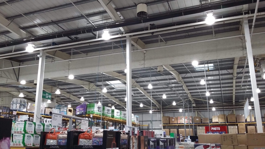 Haydock Costco LED retrofits
Very bright, great CRI and looks exactly the same as the halide lamps in the fittings except of course for much better CRI lol.
Not a single one out yet too.
