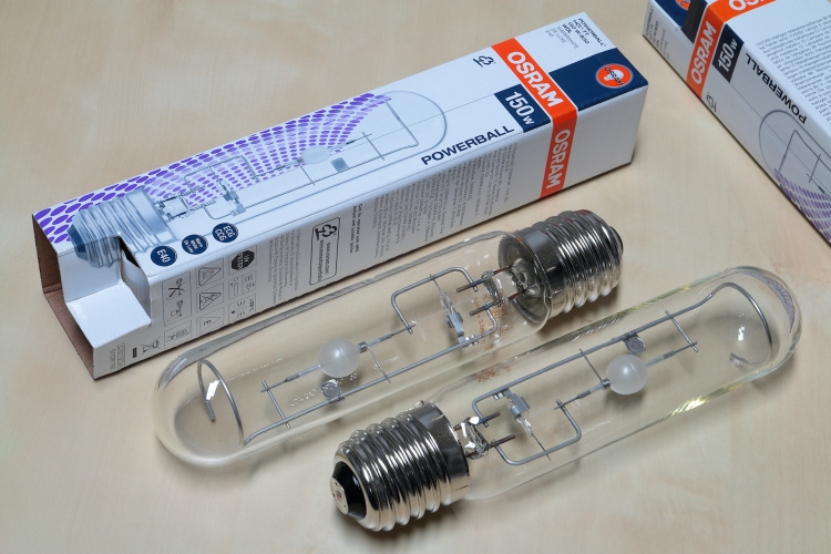 Osram 150w HCI-TT Powerball
Two clear ceramic metal halide lamps.
Lovely colour and very bright! 

3000k
17,300lm
18,000h
Date code: T3X4
Slovakia
