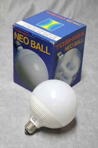 Toshiba 18w Neoball
1 x BFLG240V18WW.OE/50 CFL from Toshiba.
Quite an interesting "little" CFL made from all plastic with a Philips SL style magnetic choke and mini glowbottle starter.
I bet these run quite warm as the back of the lamp has louvred vent slits and the opal diffuser has vent holes at the bottom.
On the packet they list these as being available in  daylight, "mellow-look", cool white and warm white.
Claims a 6,000 hour life.

Made in Japan.
