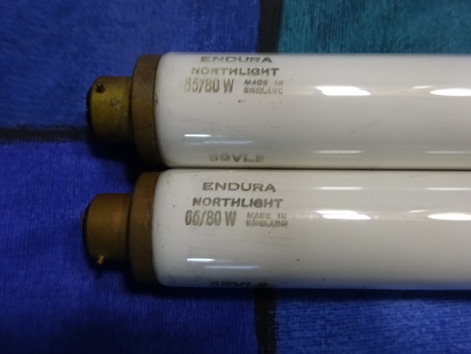 Endura Northlight BC tubes
Yesterday driving home from work, I drove past a reclamation yard I hadn't even spotted until then. I decided it worth a quick visit, so pulled over and went in. Stood in a dusty corner was these two BC tubes mixed in with a small selection of other tubes. Being pushed for time, I quickly pulled them out along with 6 other tubes, bought them and got them home. It was only when I got them back and cleaned them when I realised I'd stumbled upon some right gems. I've never ever seen a  Endura tube actually branded by the maker, in BC and in Northlight colour. I will test them eventually, but all the BC fittings I have are a bit buried atm so it'll be as and when I can be arsed to drag one out.
