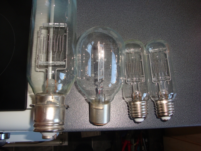 projector lamps found in lampbox in aberdeen
