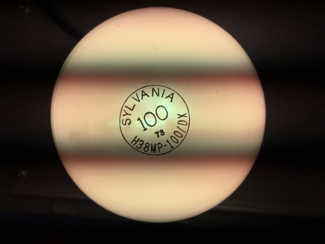 Sylvania 100W A23 Mercury Vapour lamp
heres a close up of the etch :)
