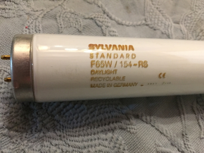 Sylvania 65 watt Colour 54
I had a Mini meet one of LG members Nickfan relay this pair of tubes from DieselNut
Wow my collection of 5 footer starting to grow bring this up about total 10 5 footers 
T12 in my collection

