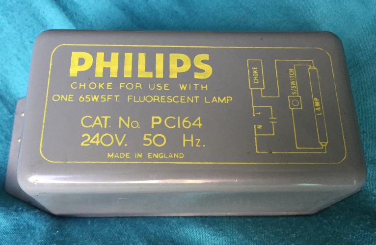 Philips 5ft 65w fluorescent ballast
I'm using this lovely old ballast to run 60w sli/h lamps on. seems to do okay.
