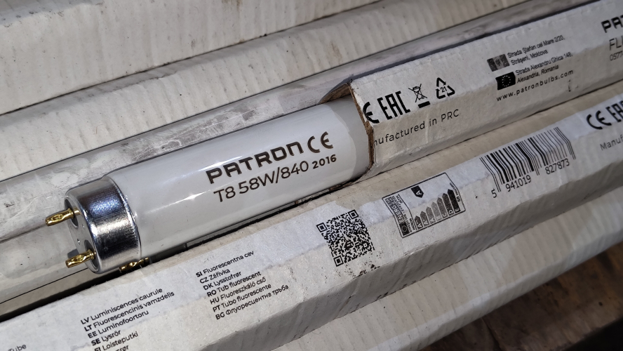 Patron 58w/840
Found at work today.
Probably junk.
