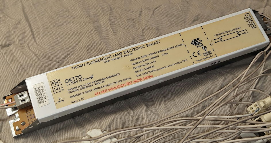 Decent HF - Thorn GK170 1x70w T8 Ballast 

Yoinked from a busted fitting in an abandoned portacabin. Works fine of course!
