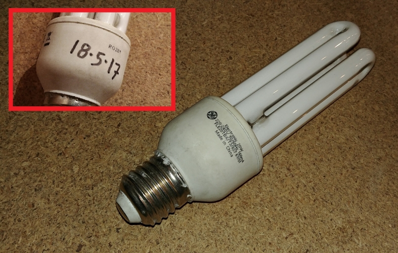Dead GE CFL (lamp bin find)
Found in the lamp bin some time ago, appeared to worked fine so I put it into use in my dusk till dawn floodlight. 6 months later and it's finally died completely after playing up for pretty much the whole time, sometimes taking a good few minutes to strike up. Not bad I guess, considering it was free and no idea how many hours it had done previously. I've stuck a Diall (B&Q) 23w CFL in now that came from the bargain bin a while ago (4 for Â£2)
