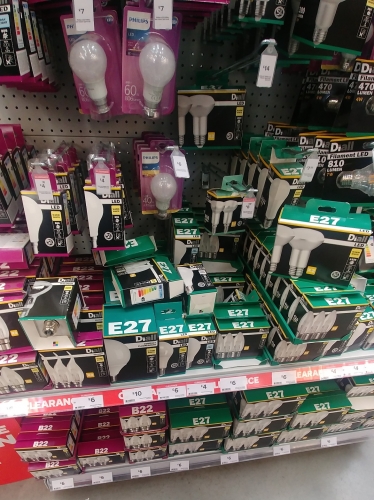 B&Q's "Clearance" (February 2019) #2/2

Had a nosy in B&Q today seeing as they had clearance signs plastered everywhere. I found loads of lamps in the clearance bins, here's a few interesting examples:

- 21w/840 Philips Â£7 each
- 15w/830 Philips Â£7 each
- 13w/840 Philips (would love a few of these at a reasonable price!) Â£7
- GE Wattmiser 21w 2D 840 Â£4 each
- Philips & Diall E27 LED assorted lamps Â£4 each
- Diall eco halogen lamps 3-pack, Â£4
- Diall extra large globe E27 CFL Â£10

So yeah, make up your own mind of how much of a worthwhile "clearance" this actually is

P.S. had to use the wide angle lens on my phone so quality is not good. Also I did take more pics but my phone decided to corrupt them all.

