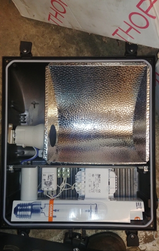 Thorn Sonpak 250w Floodlight BNOS Innards (For Sale)
