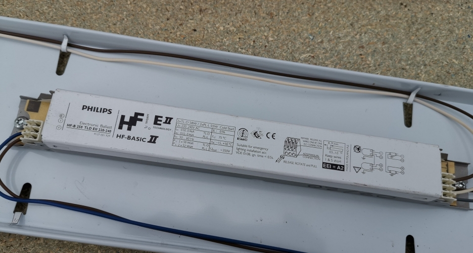 Philips HF-Basic II Instant Start Ballast

I've never seen these before, but apparently I own a few of them lol! These have replaced the burned out Chinese Helvar HF ballasts in some Thorn Aquaforce fittings I'm currently repairing/re-gearing. The fittings will not be switched regularly so the instant cold start shouldn't be an issue.

These really do instant start too, as soon as the fitting's powered up the tubes strike with a horrible purple glow around the unhappy cathodes momentarily!

Interestingly there's no mention of EOL protection, I suspect this would roast EOL tubes!
