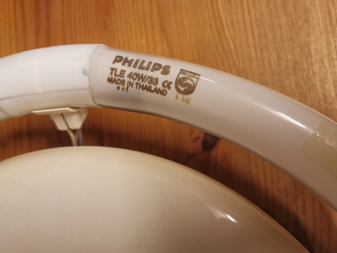 Philips TLE 40w/33 Made in Thailand
First Philips tube in my stash that's made in Thailand. Are these any good? Date code M0 = December 2000
