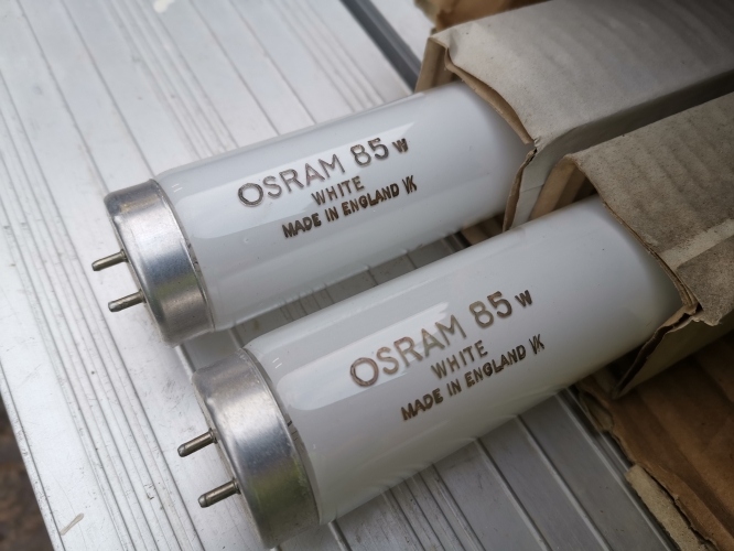 Osram 8ft 85w White
Toobs
