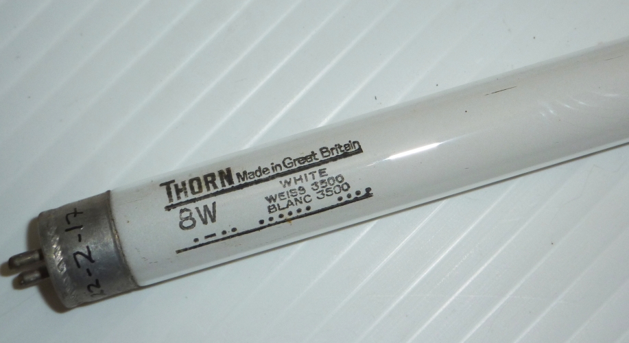 Thorn 8w White 3500k Tube
Found in a recycling bin, looks like it's only been struck up a handful of times!
