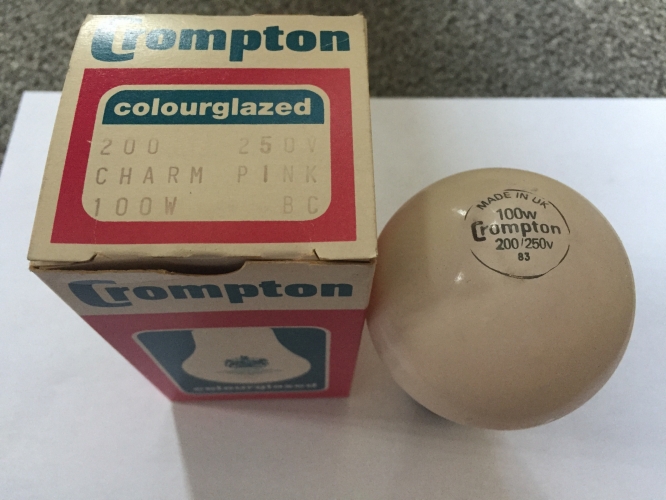 Crompton Charm Pink Colourglazed 100 Watt
BC-B22, Made in U.K. 200/250 Volts,Code = 83.
