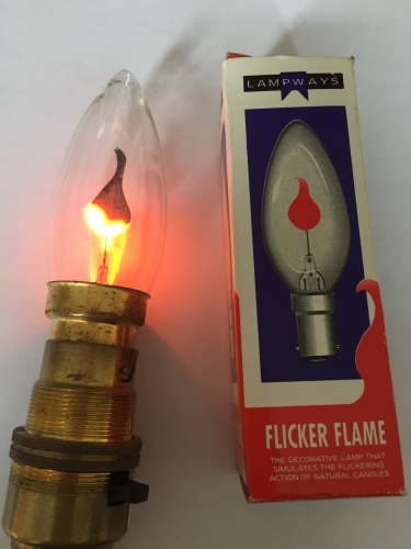 Lampways Flicker Flame
Decorative lamp used to create an original candle flame effect.
