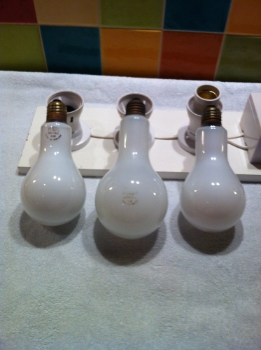 Opal High Wattage GLS Lamps
Sadly the etch on the middle lamp is worn so can't see the info :-/
