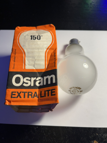 Osram (GEC) 150 Watt Extralite
Older style of packaging for this lamp
