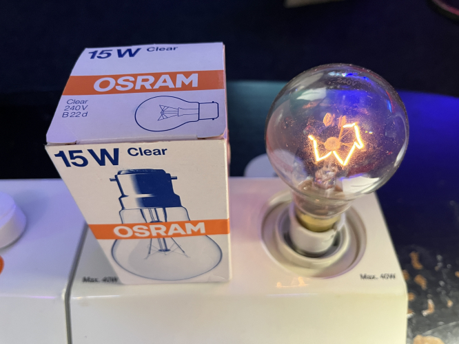 Osram 15 Watt Clear
Low powered GLS lamp

