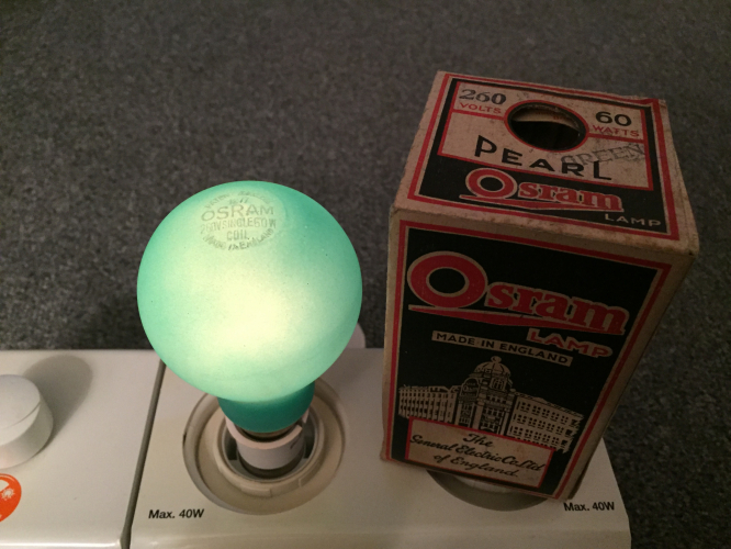 Osram Green
Code = 1277, England, Single Coil, 260 Volts

