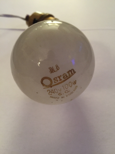 Osram Pearl GLS
240 Volt, Coiled Coil, BC-B22, England
