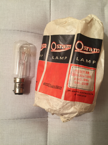 Osram Tubular
220 Volt, SBC-B15, Clear, England
