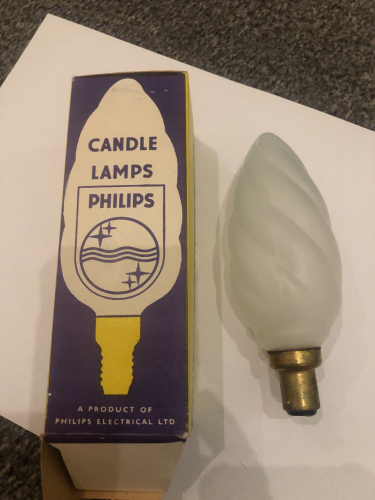 Philips 45mm Frosted Twisted Candle
SBC - B15, 240/250 Volt, Gt. Britain.
