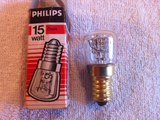 Philips Oven Lamp
Smaller than a normal pygmy lamp.
