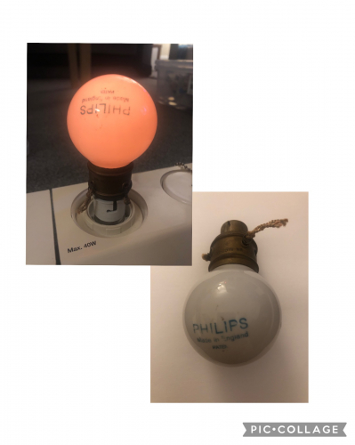 Philips Lamp With Pull String Switch
200 Volt, England, BC-B22.
