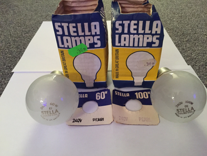 Stella Pearl GLS
Coiled Coil, 240 Volt, GT. Britain, BC-B22, Code = E2 & D2

