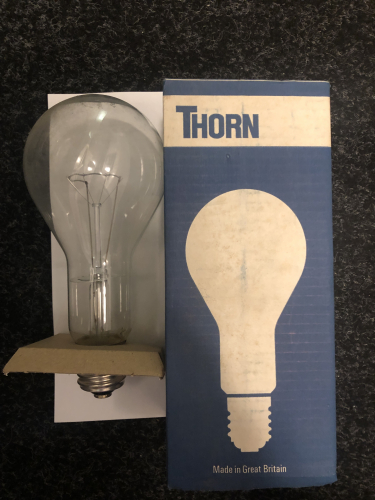 Thorn 500 Watt GLS
Code = 7 F, could anyone date this lamp please? Thanks.
