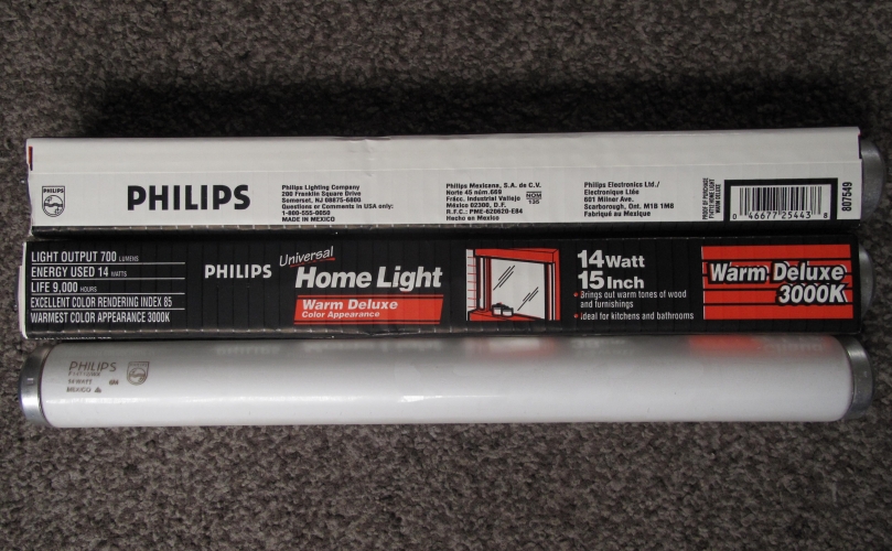 Philips 14W T12 Fluorescent tubes
Ordered some of these from the USA as I've never seen any for sale in the UK.
I've seen them in underpass lighting in this size but that's the only time I've seen them.
Altogether it was Â£30 for them which works out at Â£5 a piece.
I do not have a ballast to run them on but the bootsales are always full of daft â‰ˆ 15w blacklight fluorescent that I can nick gear from that are usually under Â£5 a piece.

These lights are 14W and only 15 inches long.
Have a CRI of 85 and a colour temp of 3000k.
They give off 700 lumens and are rated for 9000 hours.

They are difficult to find in warmer colours so when I found the a cheap lot that was warm white I had to buy them!

Can't wait to light one!
Keywords: T12; fluorescent; 14w