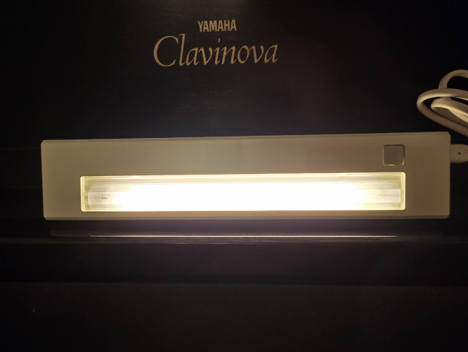 OSRAM Luminestra 8W undercabinet fixture lit up
Here it is lit up with its original Italian made Warm White tube

This is very much like the Wickes 8w undercabinet fixture which I was gifted when I was probs around 8 or 9 years old and then it failed shortly after like 1 year or less 
