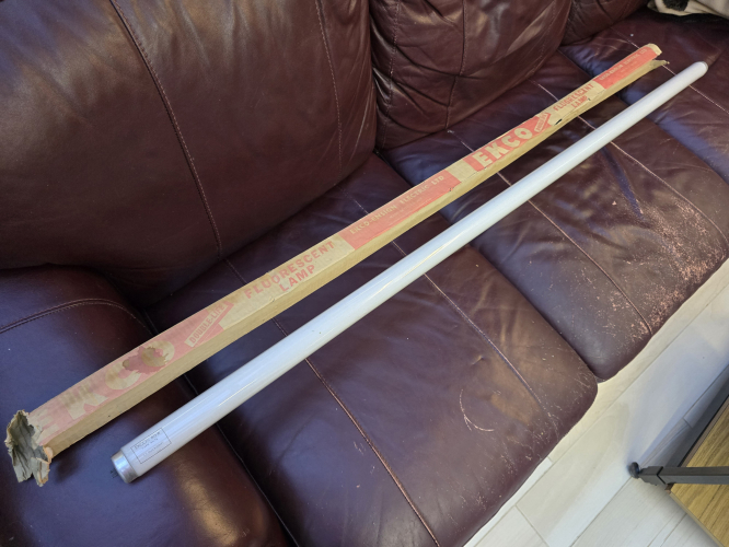 EKCO Warm White 65/80w Quickstart 5ft tube
From the seller in Cardiff collection 
