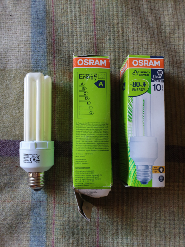 OSRAM 21w very warm white CFL
2500K very warm white 

