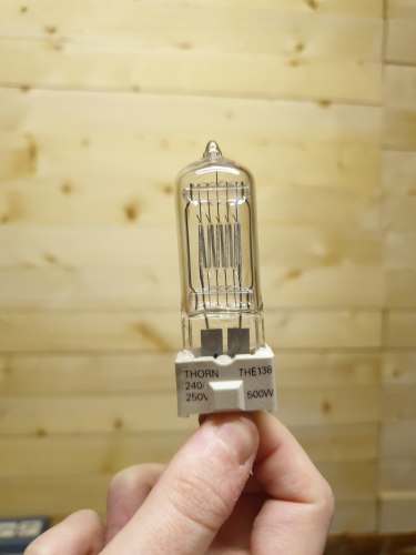 Thorn 500W halogen bulb
Model is THE138

Is for TV studio spotlights
