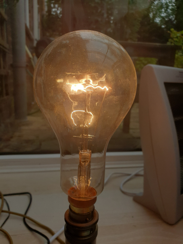 Stersalite 150W clear incandescent 
Made in England 

Got it from car boot sale yesterday 
