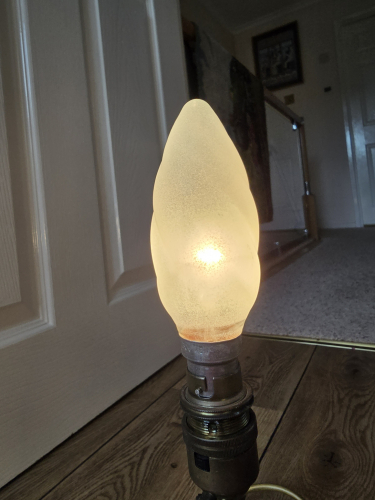 BELL Wimbledon 40W twisted frosted candle bulb B22
Here it is lit up
