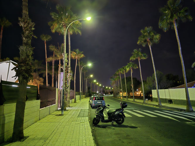 MV streetlighting pic 2
 Paradise scenery of a street and warm weather 
