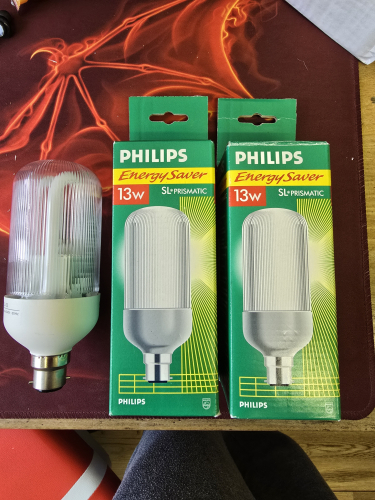 2x Philips SL*Prismatic 13W CFLs 
Got these from another FB seller during Sat morning 
